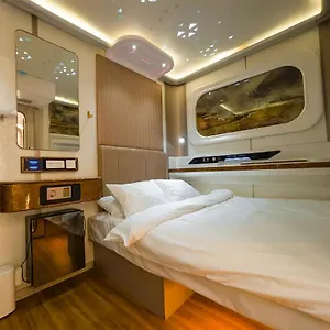 https://caps-lock-future-hotel.hotels-in-astana.com
